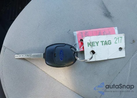 2014 Ford Fiesta Se z USA, uszkodzony, nr VIN 3FADP4BJ0EM121017